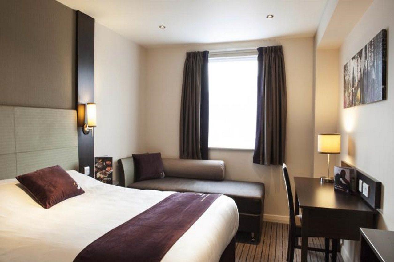 Premier Inn Maidenhead Town Centre 외부 사진